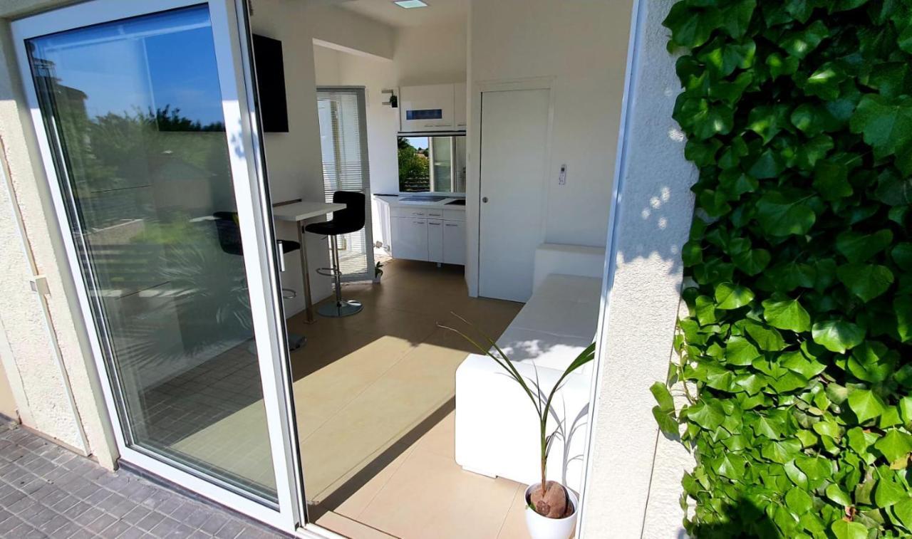 Apartman Penthouse Jacuzzi & Pool Apartmants